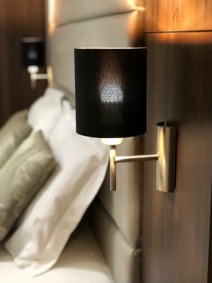 Aria Royal Apartment Белград Екстериор снимка